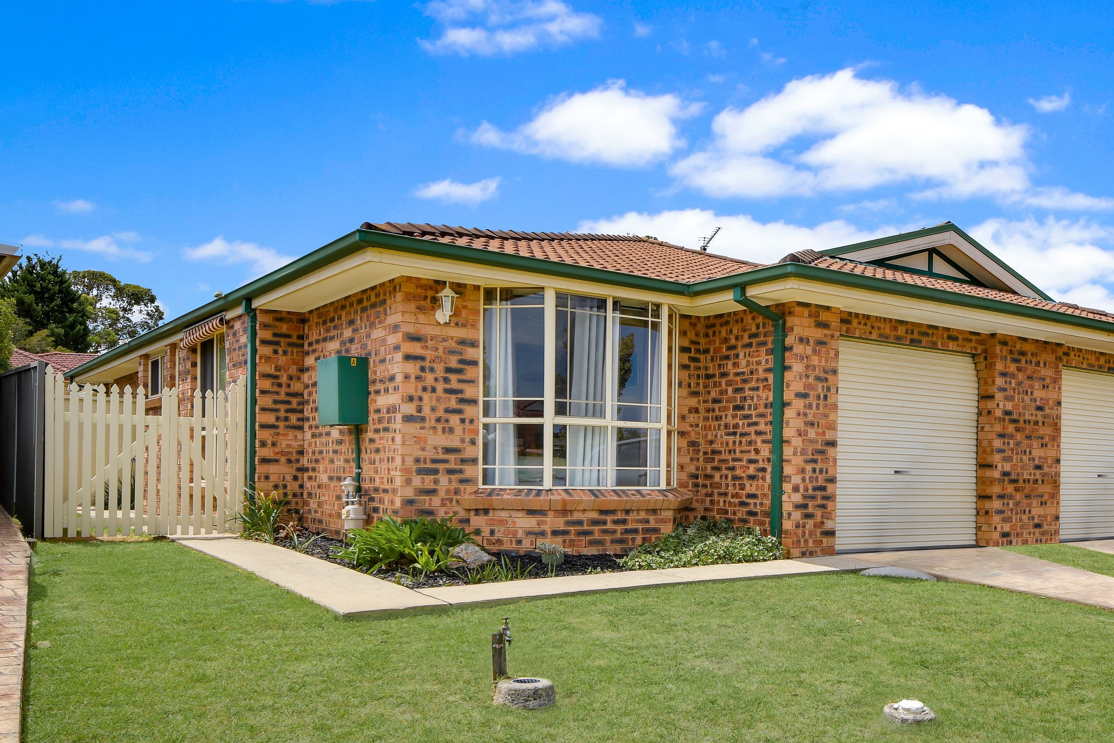 63 Potoroo Avenue, St Helens Park - Image 1
