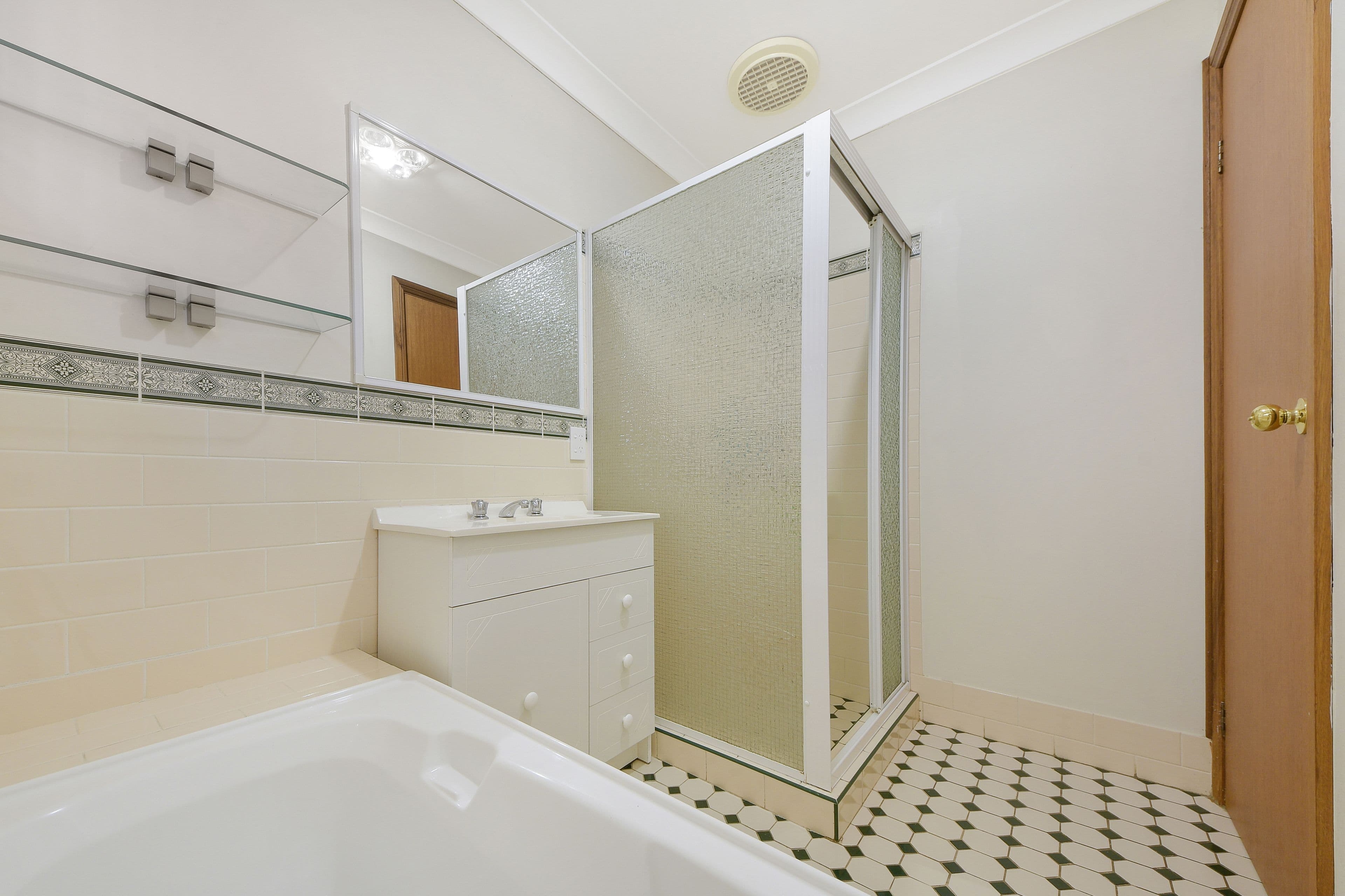 63 Potoroo Avenue, St Helens Park - Thumbnail 7