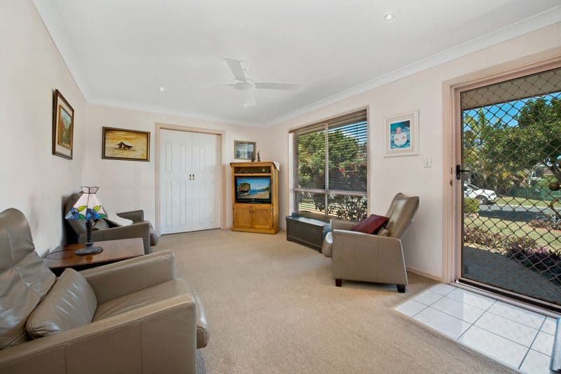 4 St Lucia Court, DECEPTION BAY QLD 4508, Deception Bay - Thumbnail 6