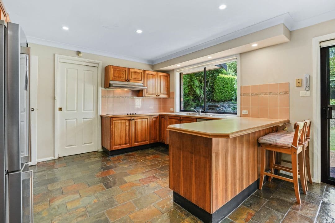 48 Middleton Avenue, Castle Hill NSW 2154, Castle Hill - Thumbnail 2