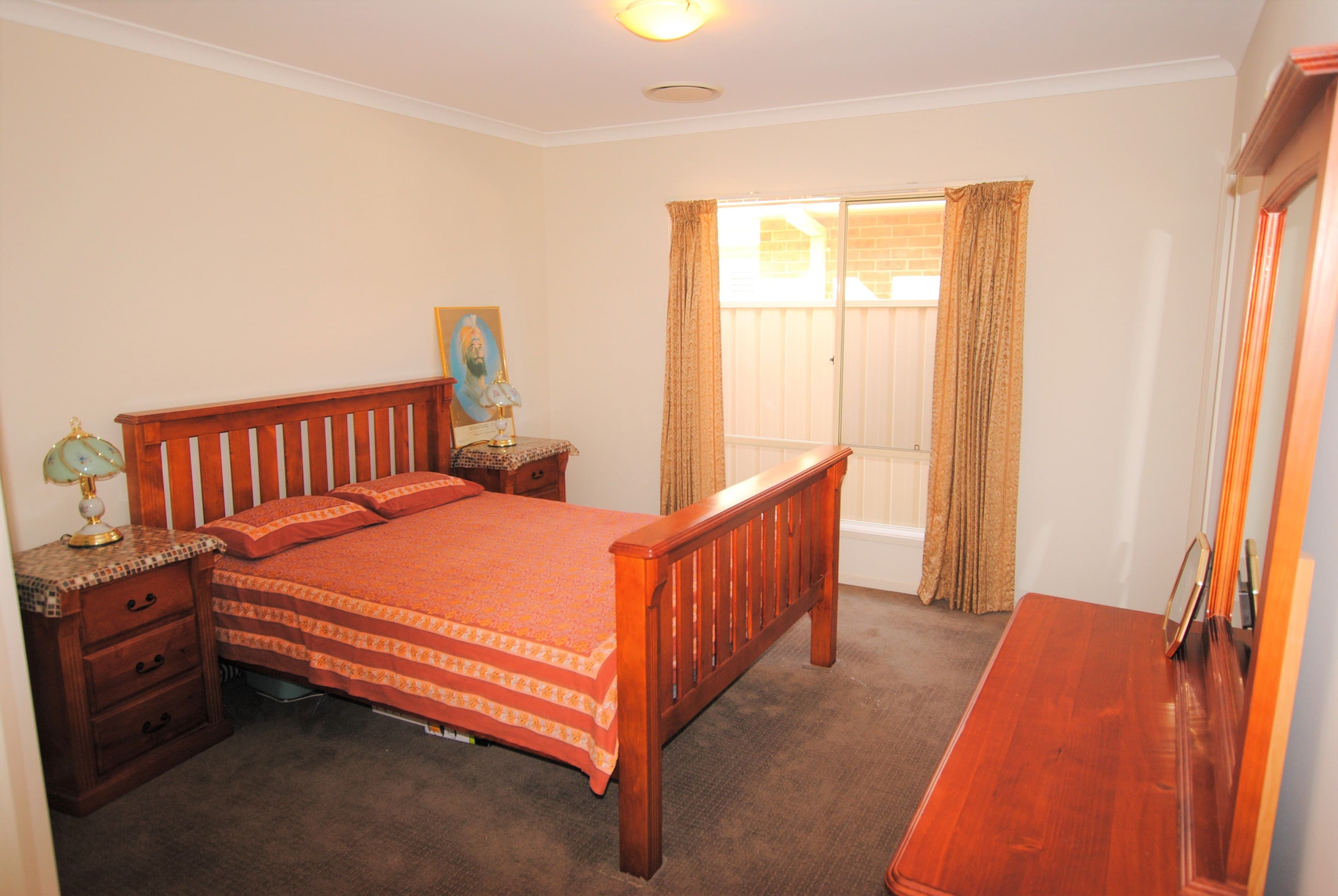 79 Clifton Boulevard, Griffith - Thumbnail 8