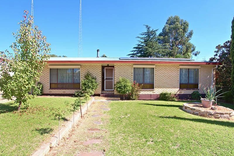24 Guilford Street, CLARE SA 5453, Clare - Image 1