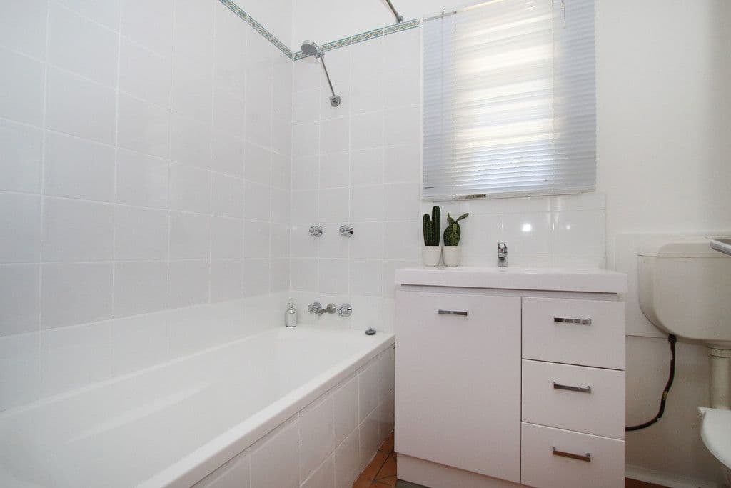 5 Digby Street, Holland Park QLD 4121, Holland Park - Thumbnail 8