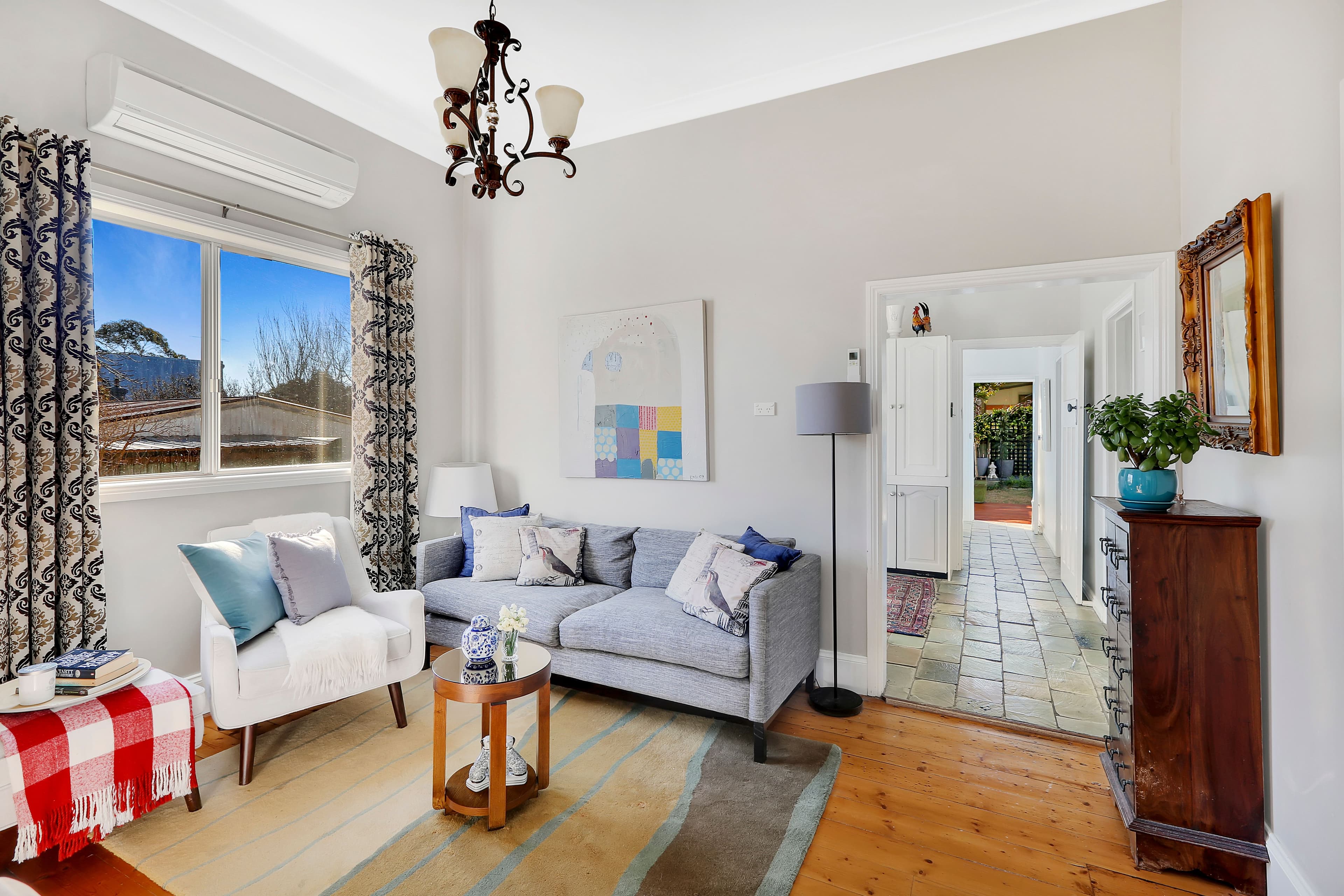 9 Bundarra Street, Blackheath - Thumbnail 2