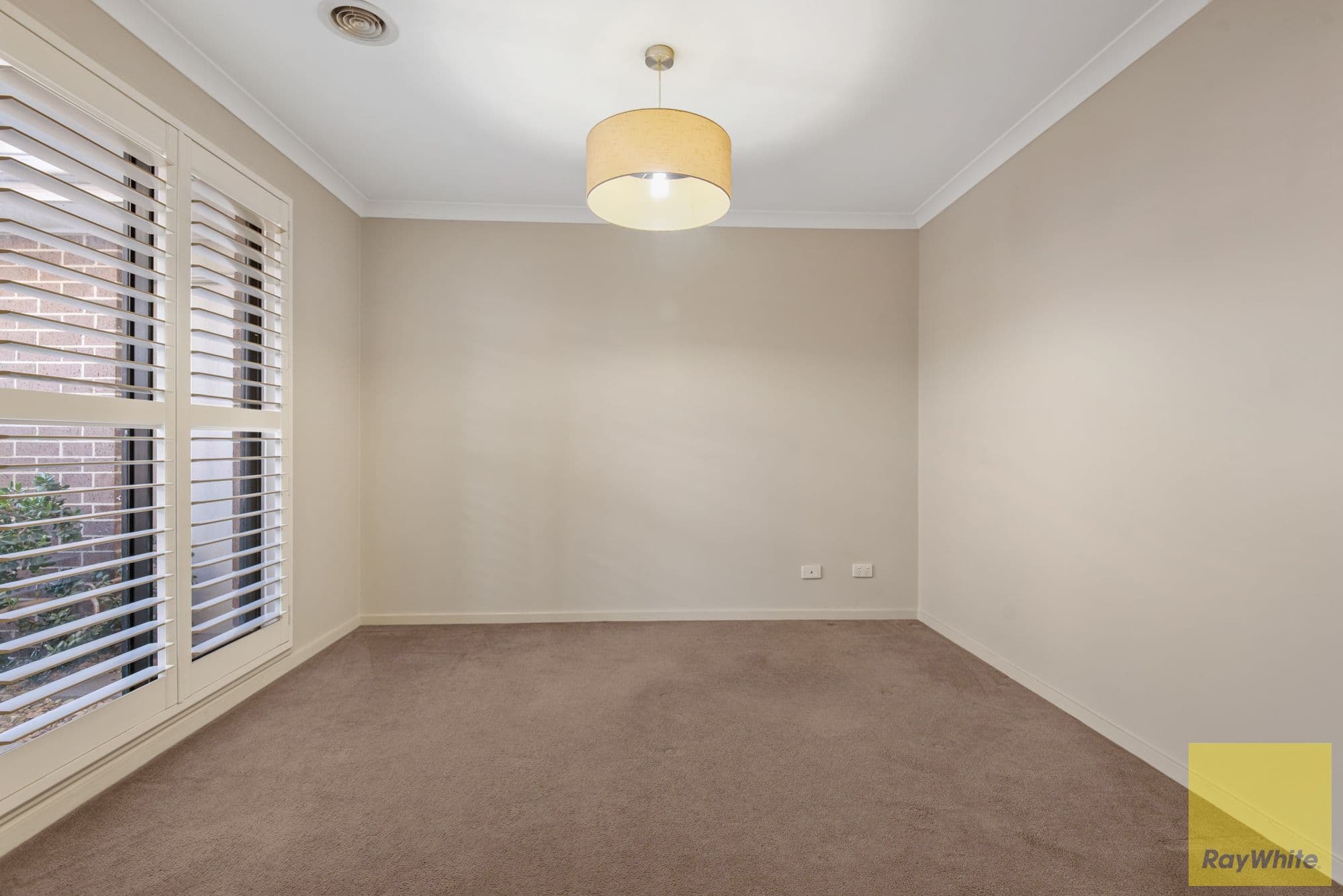 2 Meadow Way, Tarneit VIC 3029, Tarneit - Thumbnail 5