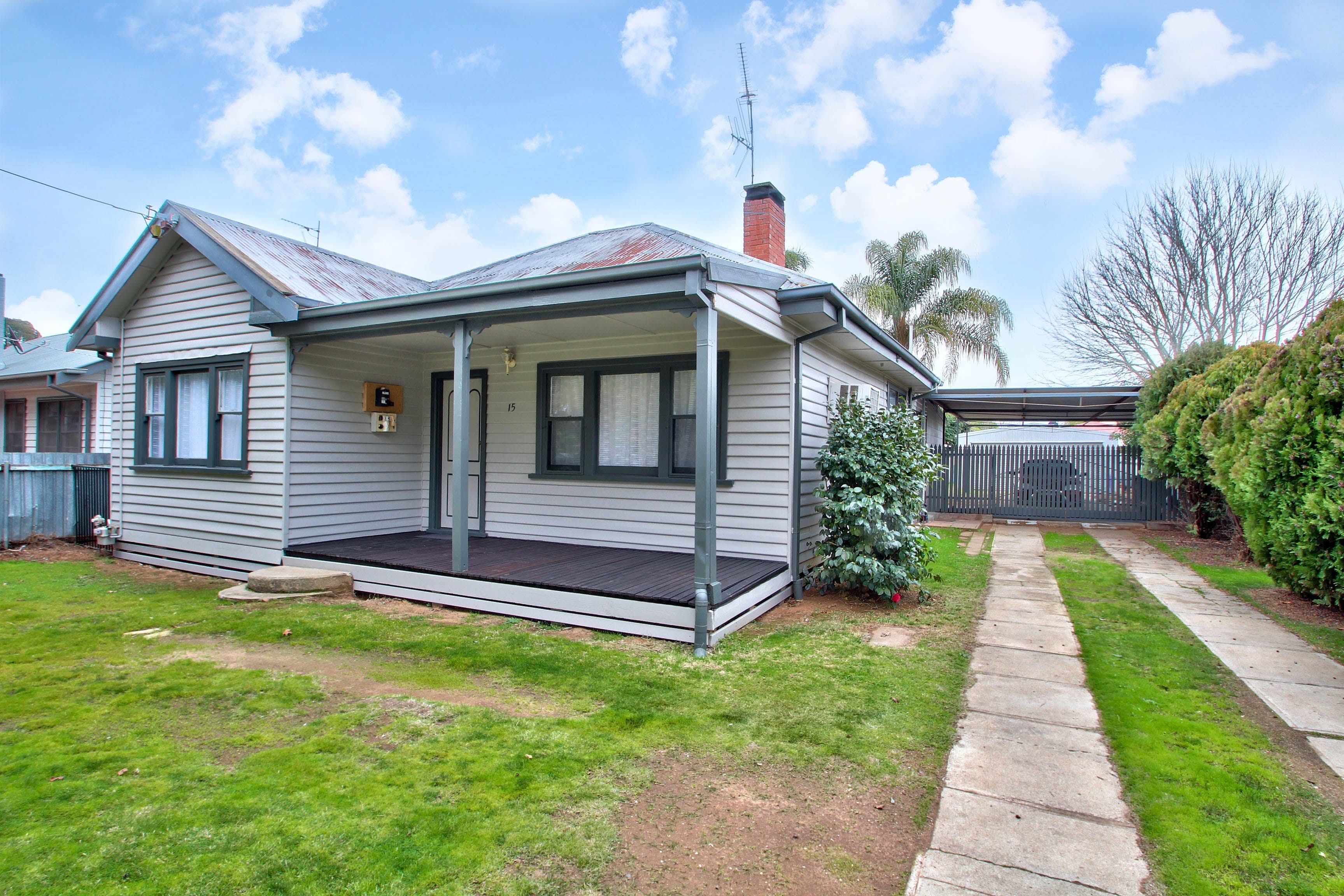 15 Lisfarron Avenue, Cobram VIC 3644, Cobram - Thumbnail 2