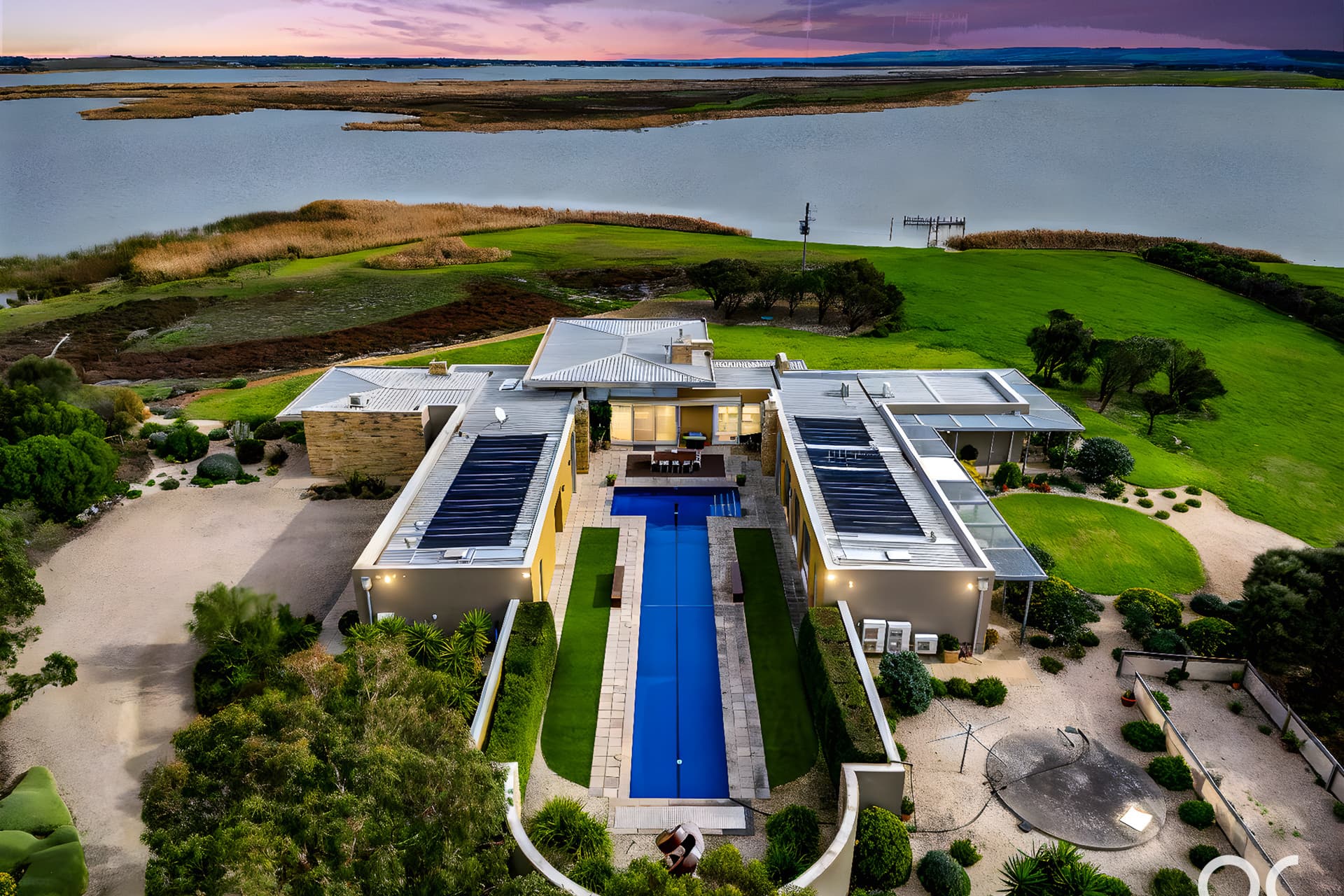 404, Clayton Bay - Image 1