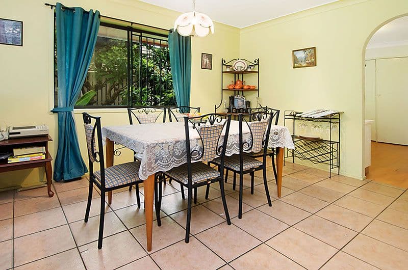 110 Montpelier Street, GRANGE QLD 4051, Grange - Thumbnail 5