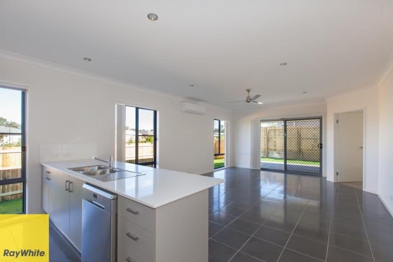 29 Tribeca Circuit, Coomera QLD 4209, Coomera - Thumbnail 5
