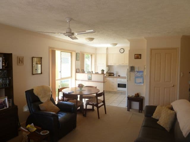 27 Stephens Street, BURLEIGH HEADS QLD 4220, Burleigh Heads - Thumbnail 3