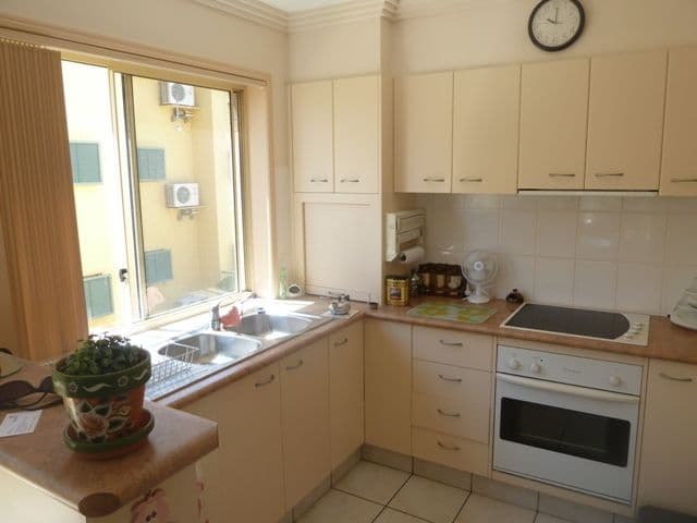 27 Stephens Street, BURLEIGH HEADS QLD 4220, Burleigh Heads - Thumbnail 4