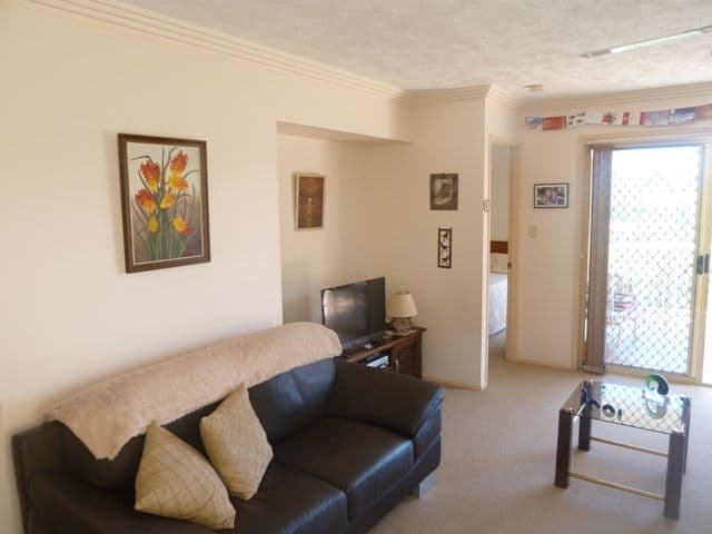 27 Stephens Street, BURLEIGH HEADS QLD 4220, Burleigh Heads - Thumbnail 5