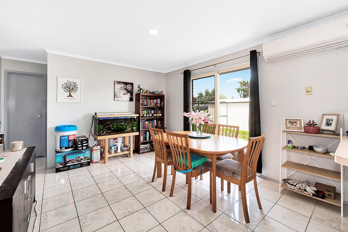 2 Glenleigh Court, Cranbourne North VIC 3977, Cranbourne North - Thumbnail 7