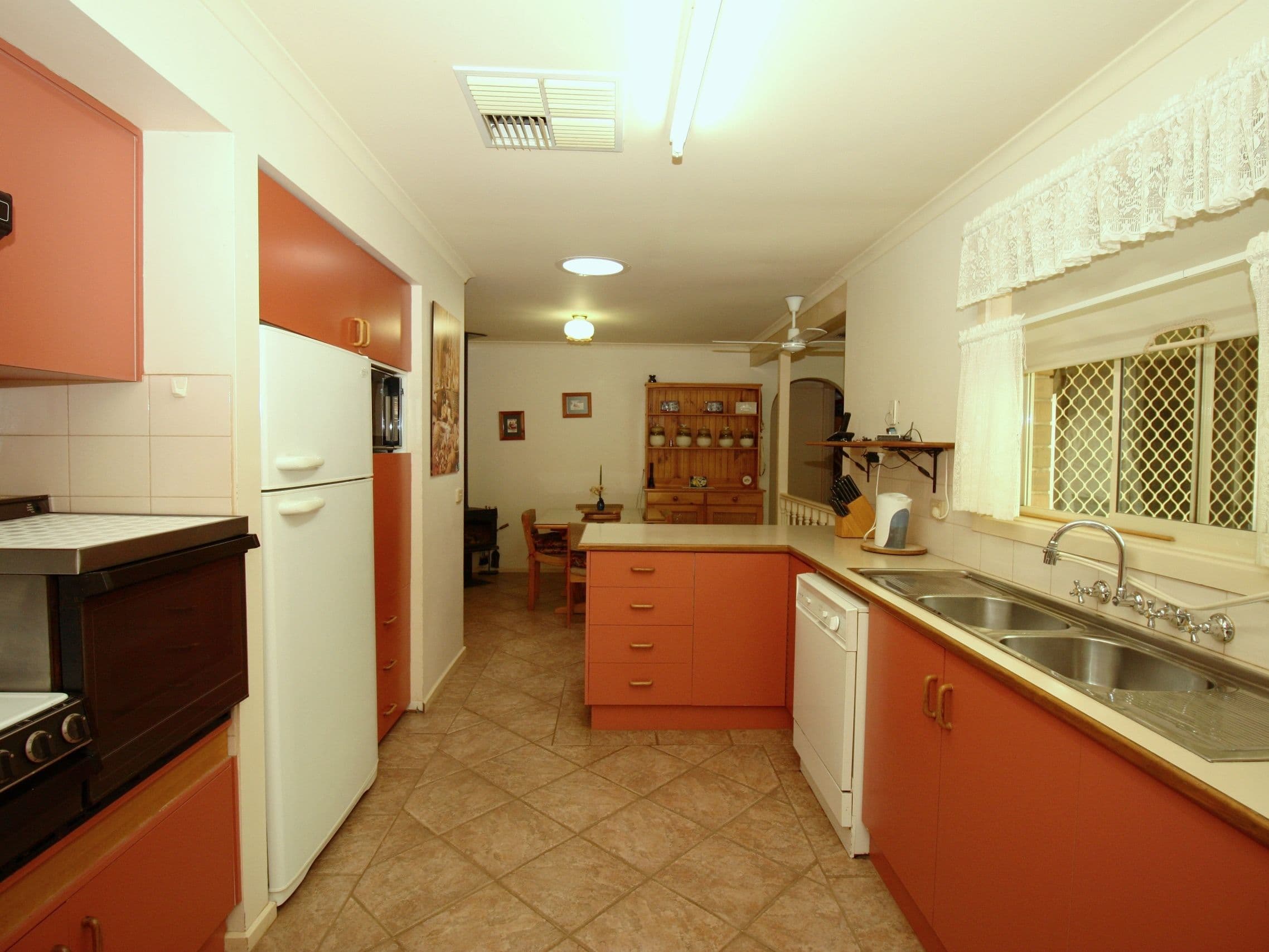 6 Najar Court, Berri SA 5343, Berri - Thumbnail 2