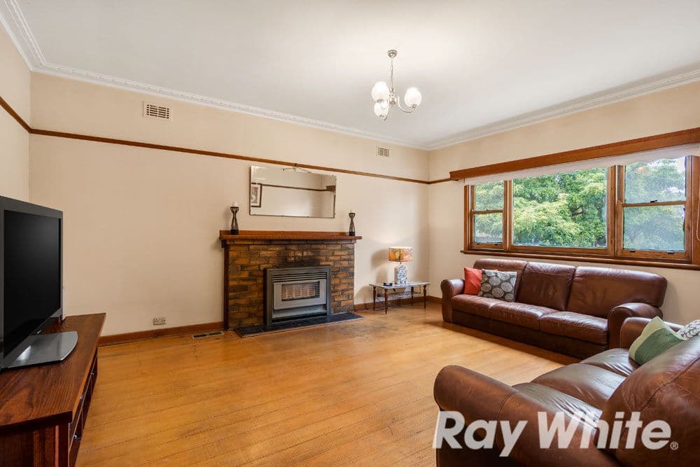 3 Braid Hill Road, Macleod VIC 3085, Macleod - Thumbnail 2
