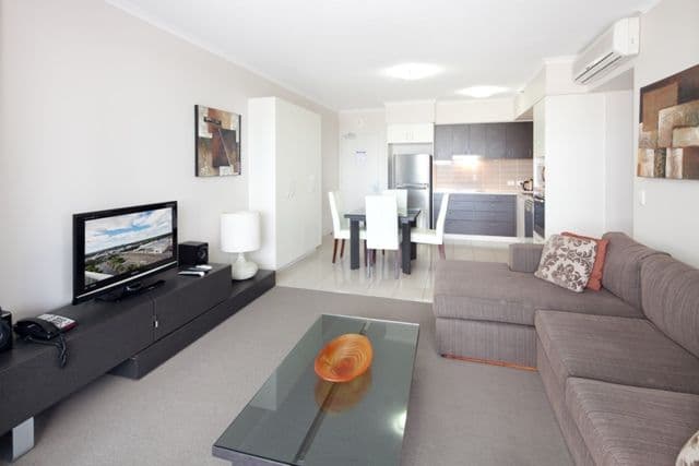 Unit 402 Aspire Apartments, WOODEND QLD 4305, Woodend - Thumbnail 3