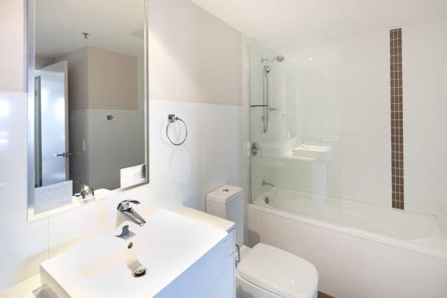 Unit 402 Aspire Apartments, WOODEND QLD 4305, Woodend - Thumbnail 4