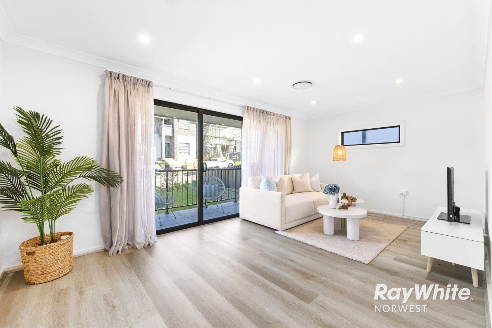 14 Jervis Place, North Kellyville NSW 2155, North Kellyville - Thumbnail 5