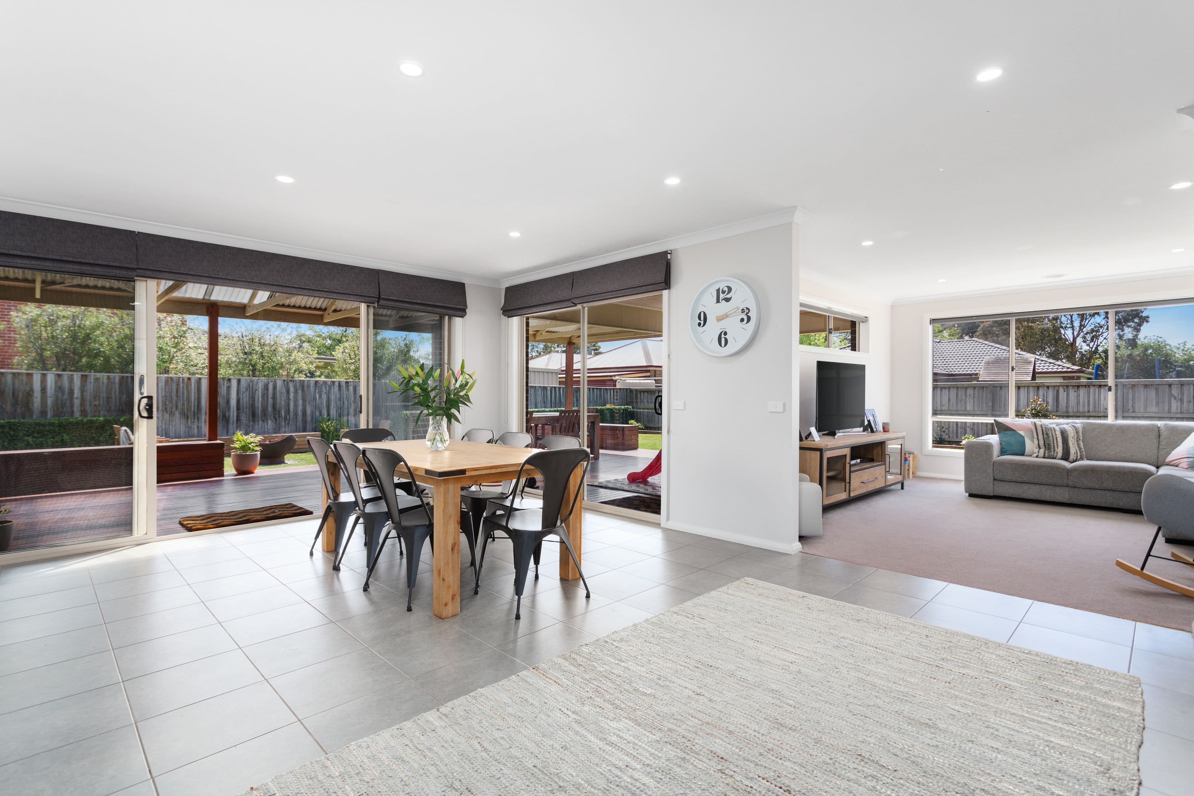 17 Royanne Close, Bunyip VIC 3815, Bunyip - Thumbnail 2