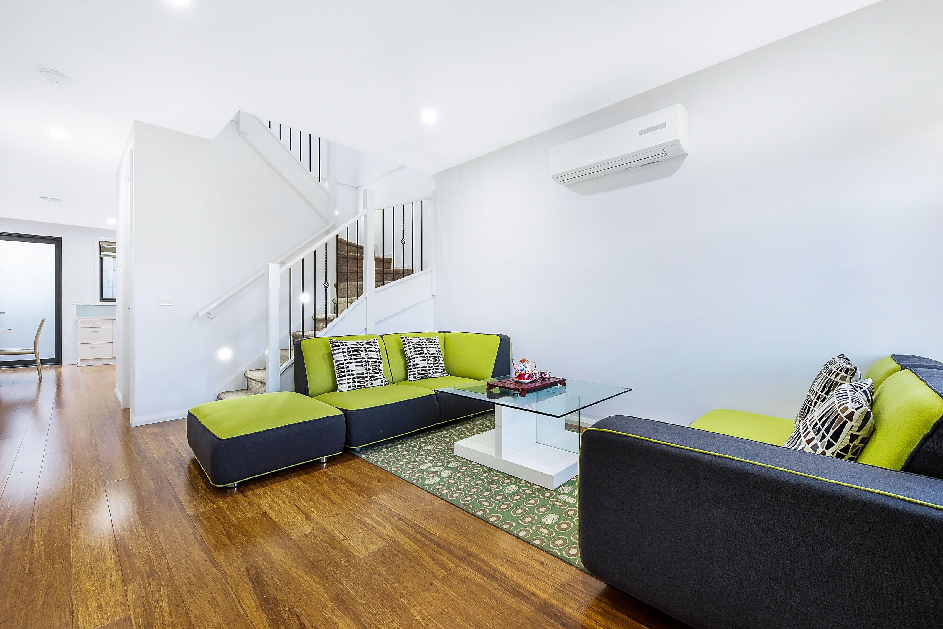 60 Hilltop Crescent, Burwood East VIC 3151, Burwood East - Thumbnail 2