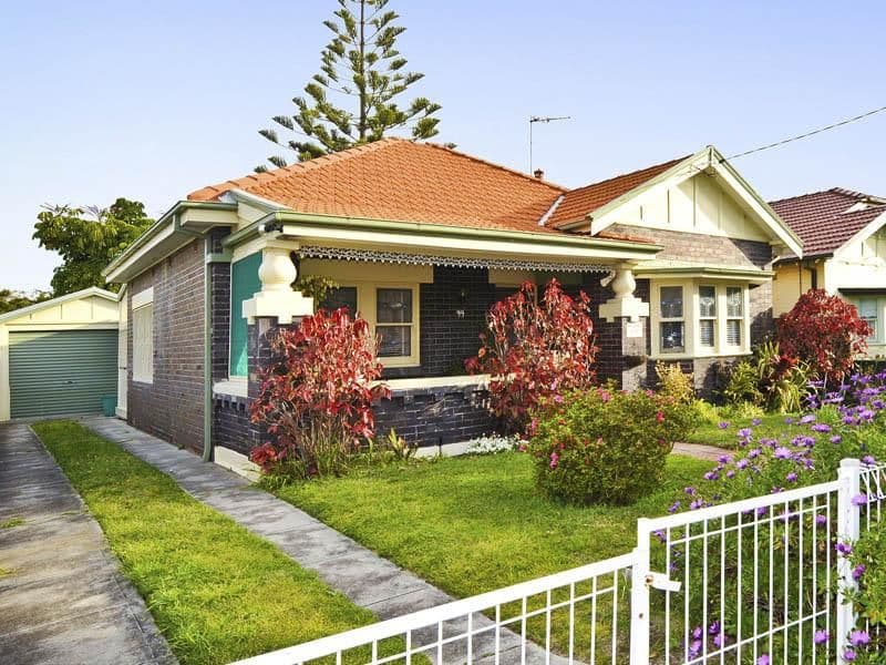 33 Rawlinna Drive, Mermaid Waters, QLD, 4218, Mermaid Waters - Image 1