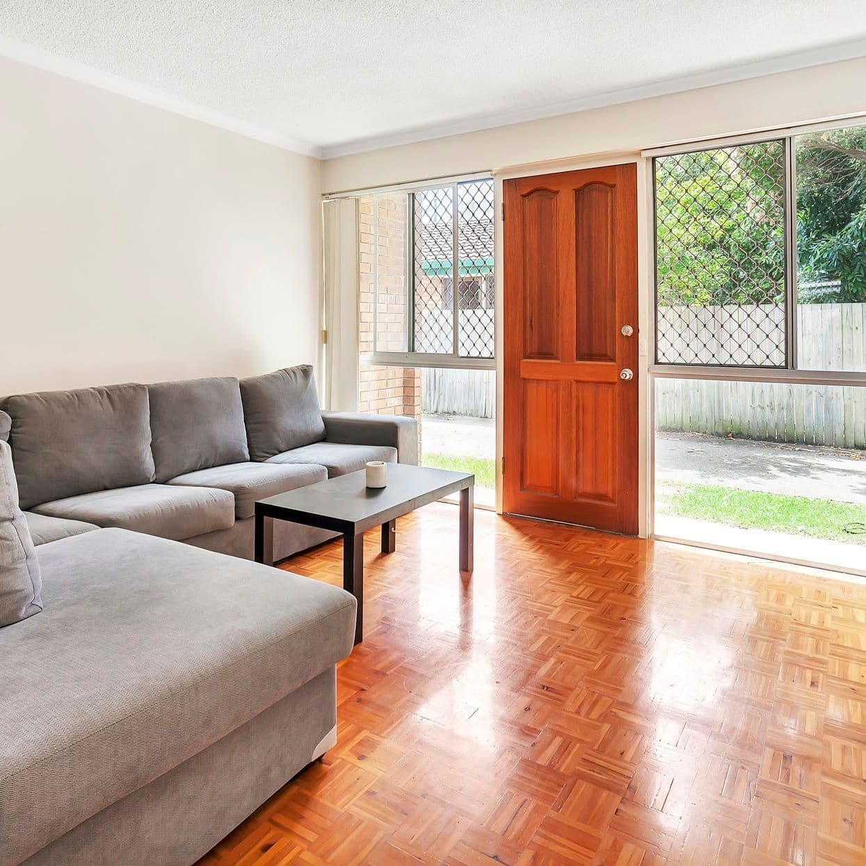 10 Camille Court, Spring Grove - Thumbnail 3