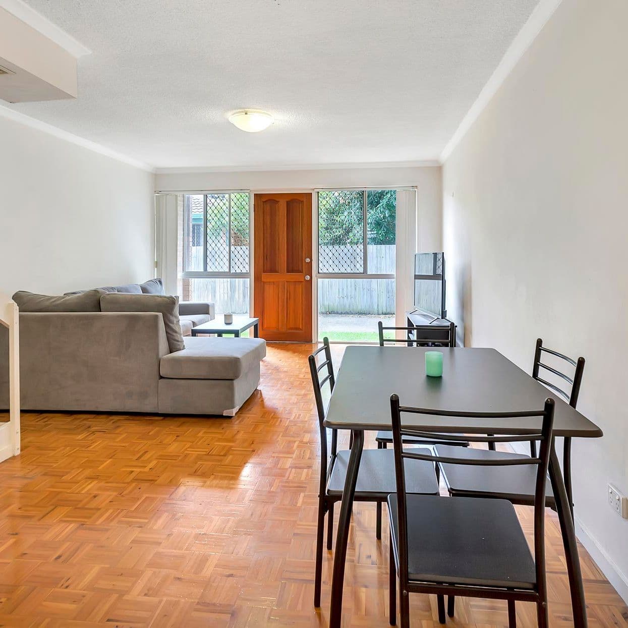 10 Camille Court, Spring Grove - Thumbnail 4