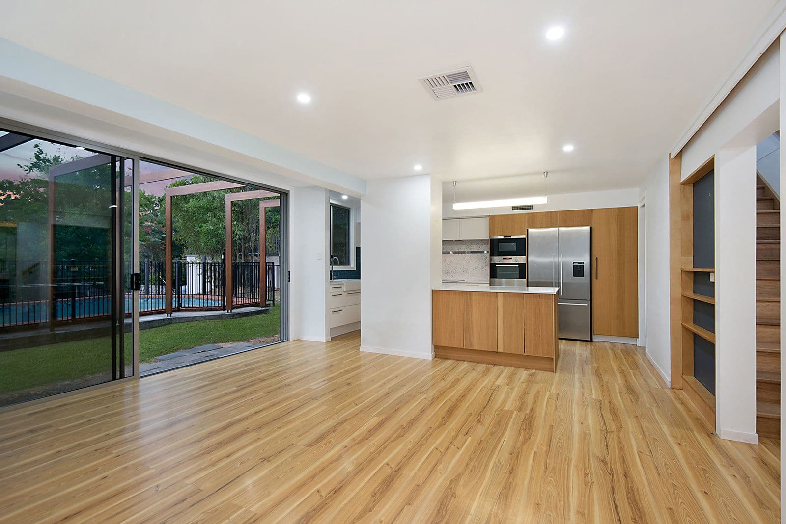 25 Melita Street, Kenmore QLD 4069, Kenmore - Thumbnail 2
