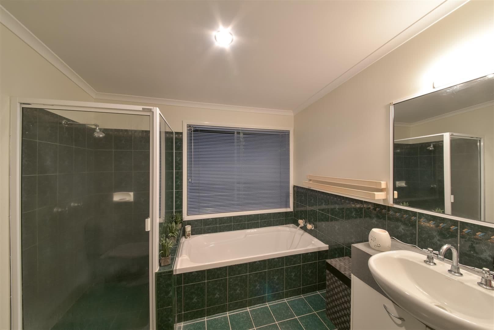 31 Moonlight Drive, Jubilee Pocket QLD 4802, Jubilee Pocket - Thumbnail 8