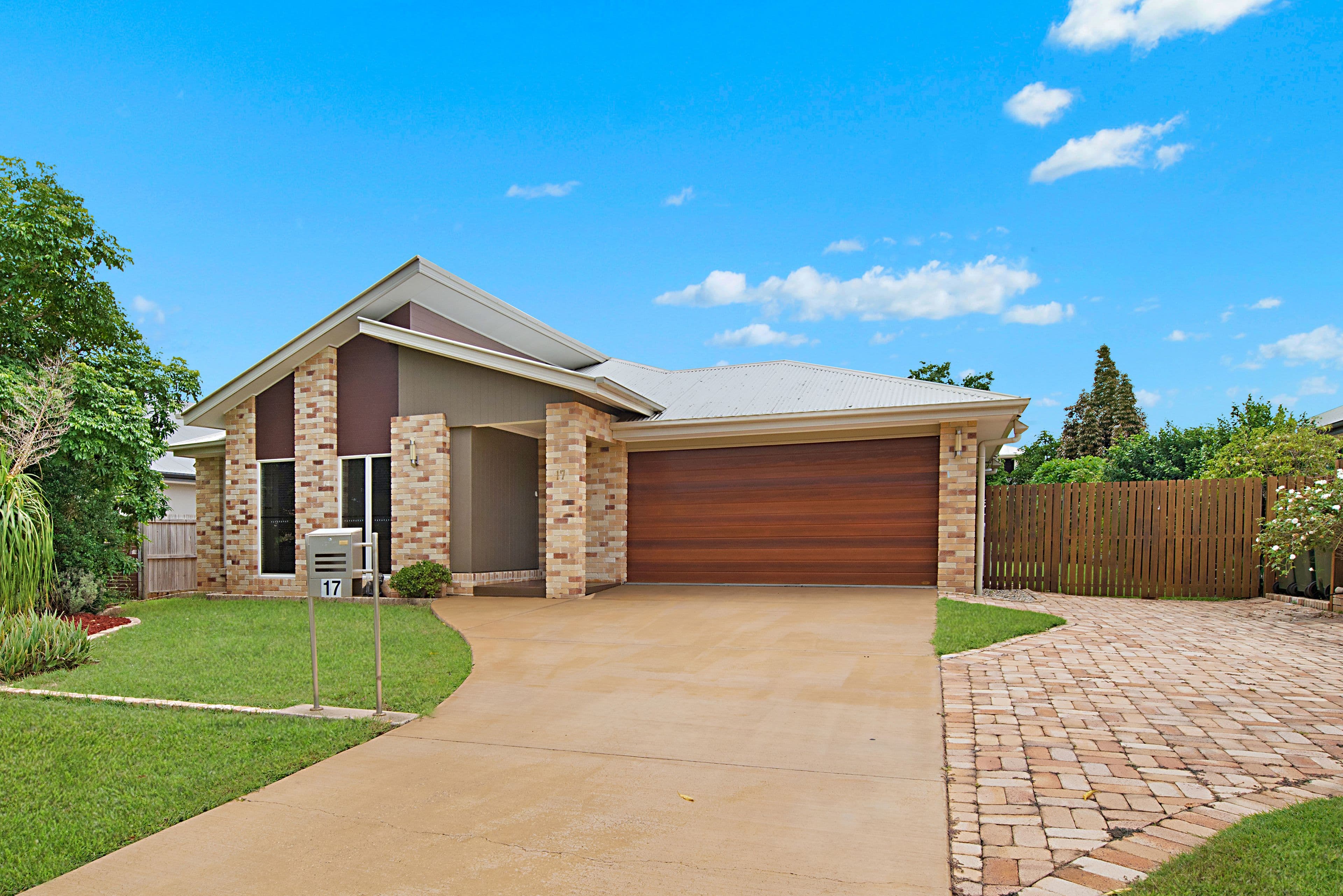 17 Springbrook Place, Moggill QLD 4070, Moggill - Image 1