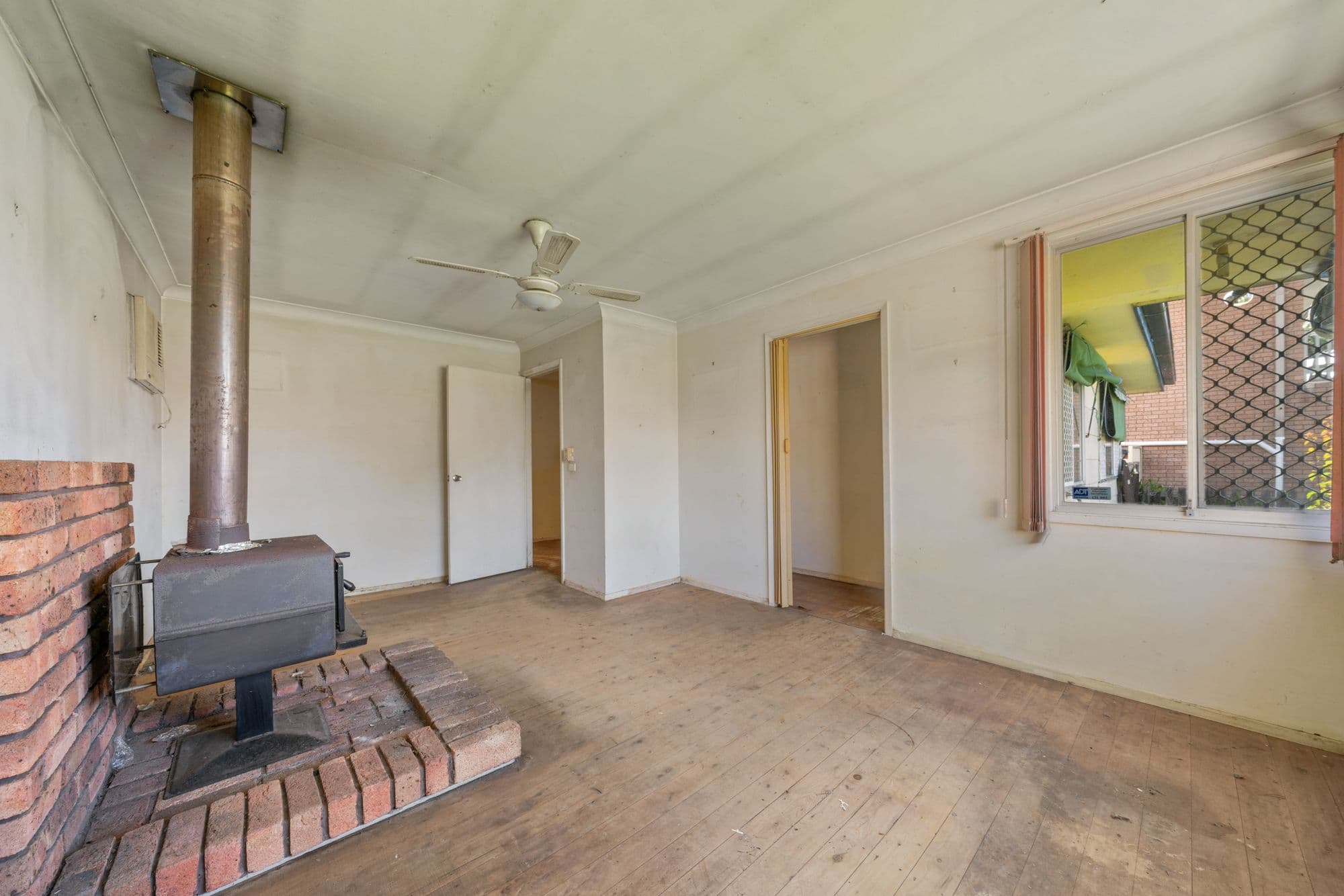 7 Erin Avenue, Berkeley Vale NSW 2261, Berkeley Vale - Thumbnail 5