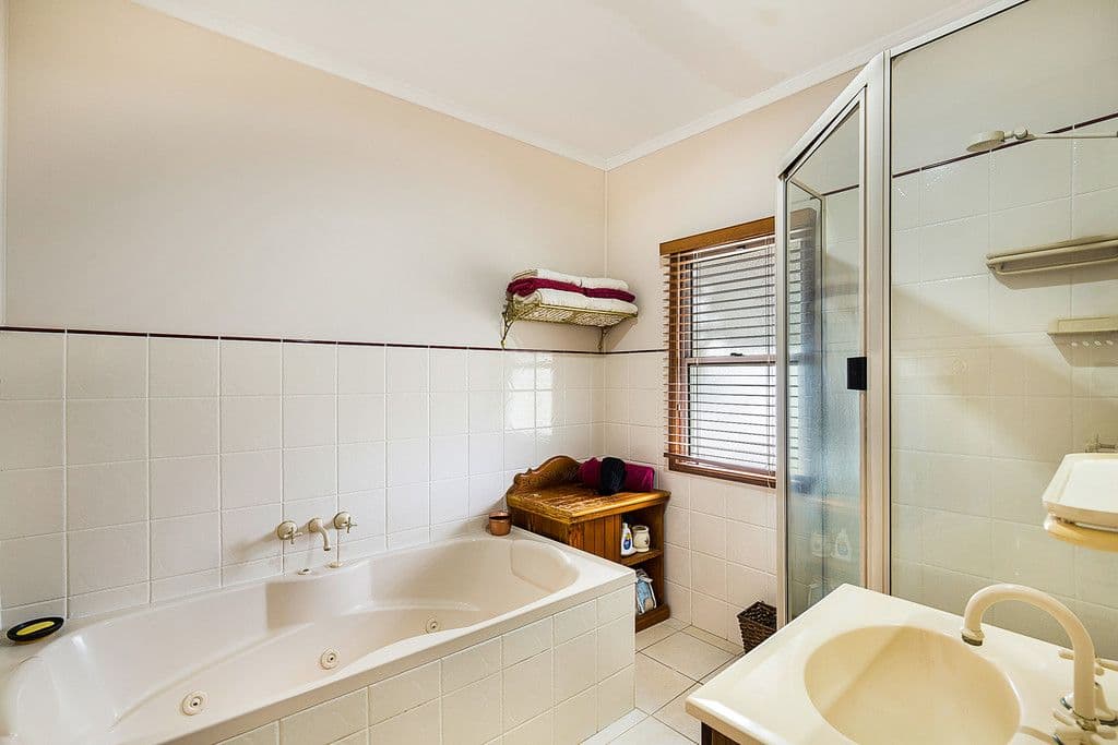 14 Atkinson Street, South Toowoomba QLD 4350, South Toowoomba - Thumbnail 8