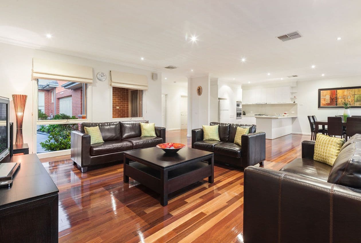 15 Alexander Avenue, OAKLEIGH EAST VIC 3166, Oakleigh East - Thumbnail 2