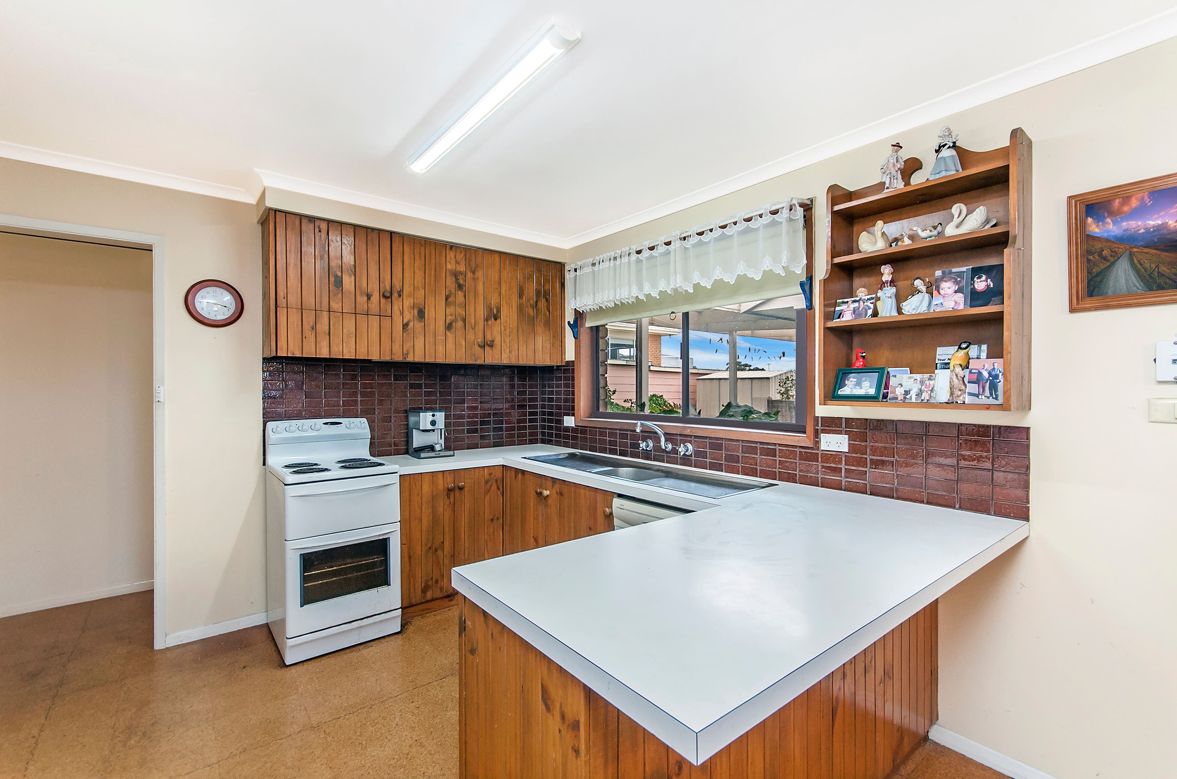 75 McMeekin Road, Warrnambool VIC 3280, Warrnambool - Thumbnail 3