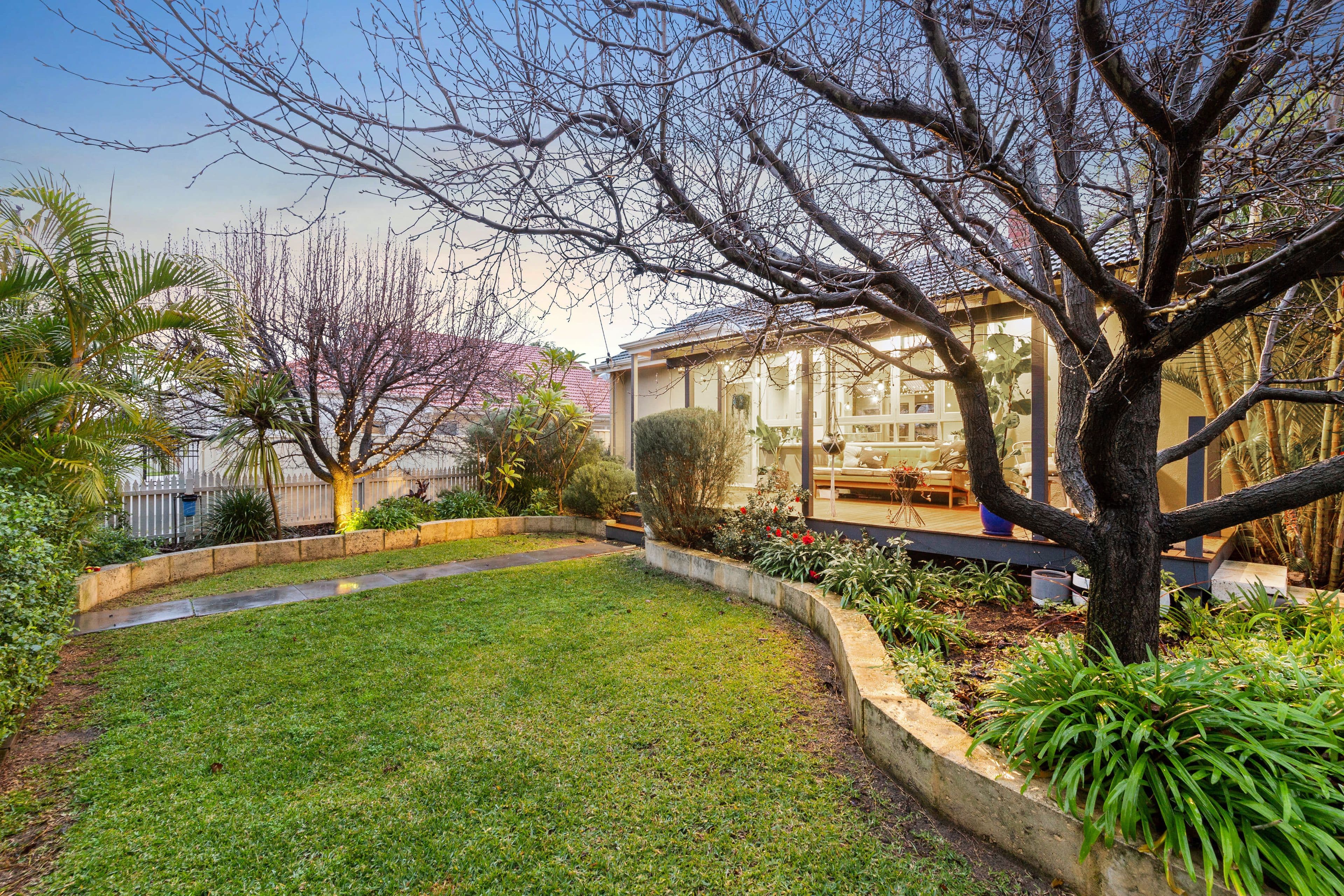 25 Lockwood Street, Yokine WA 6060, Yokine - Thumbnail 2