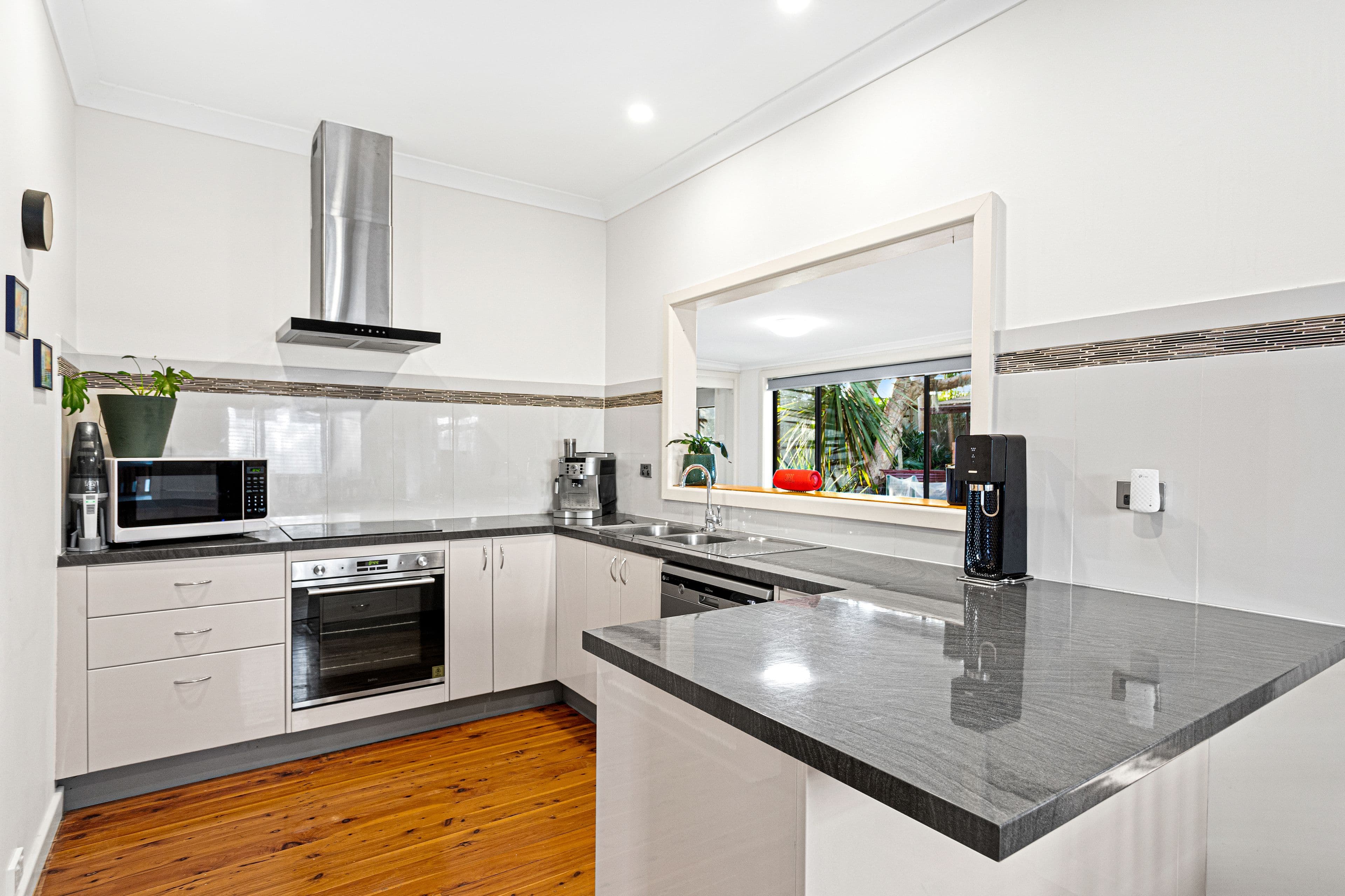5 Amaral Avenue, Dapto NSW 2530, Dapto - Thumbnail 2