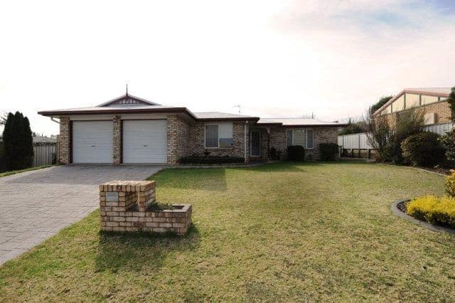 9  Robindale Drive, DARLING HEIGHTS QLD 4350, Darling Heights - Image 1
