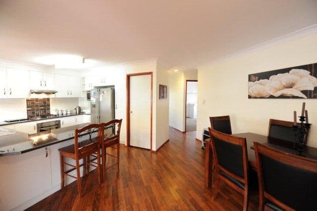 9  Robindale Drive, DARLING HEIGHTS QLD 4350, Darling Heights - Thumbnail 4