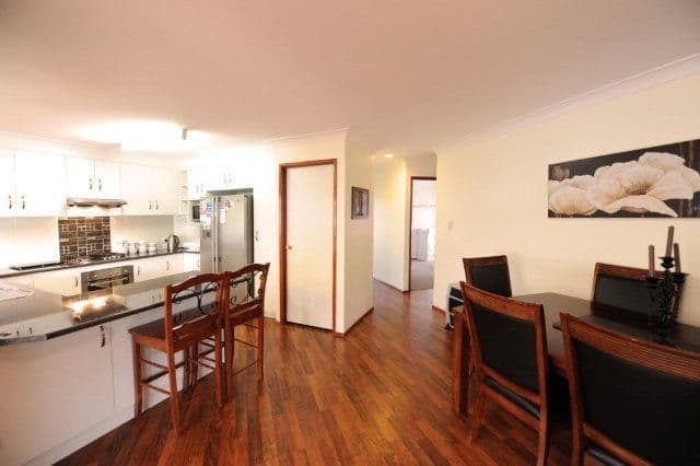 9  Robindale Drive, DARLING HEIGHTS QLD 4350, Darling Heights - Thumbnail 5