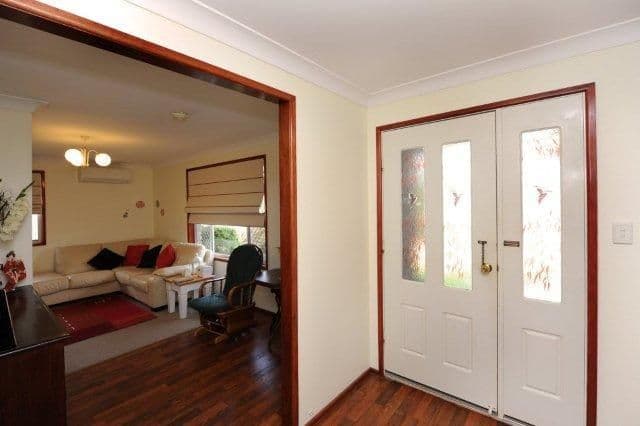 9  Robindale Drive, DARLING HEIGHTS QLD 4350, Darling Heights - Thumbnail 8