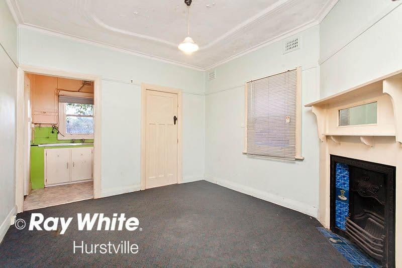 121 Carrington Avenue, HURSTVILLE NSW 2220, Hurstville - Thumbnail 2