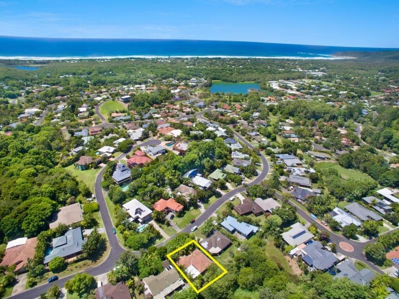 37 Caniaba Crescent, Suffolk Park - Thumbnail 2