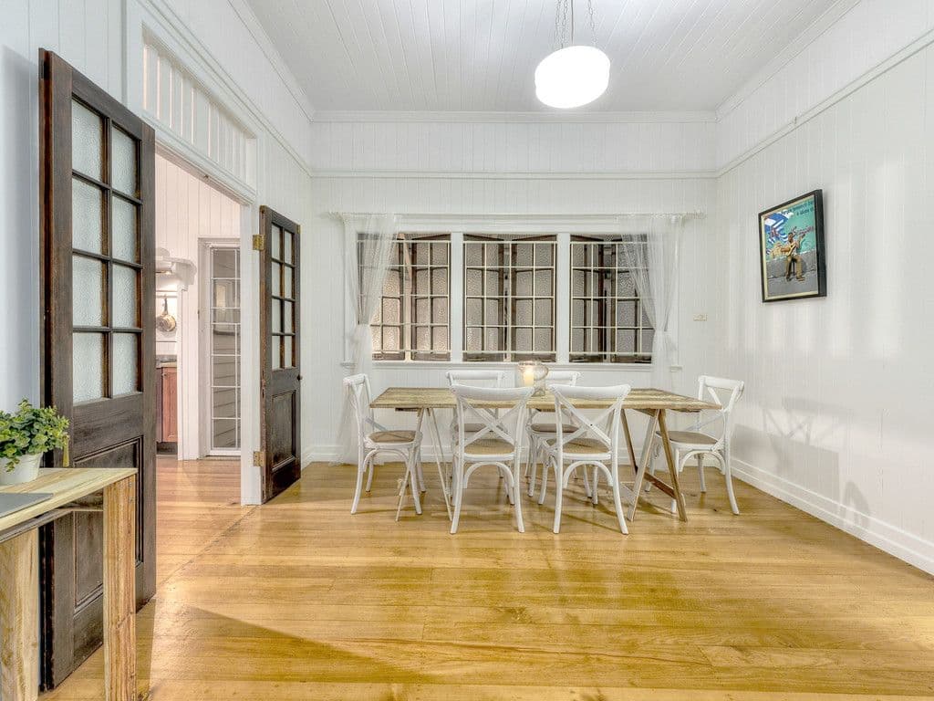 5 Peasant Street, Holland Park West QLD 4121, Holland Park West - Thumbnail 5