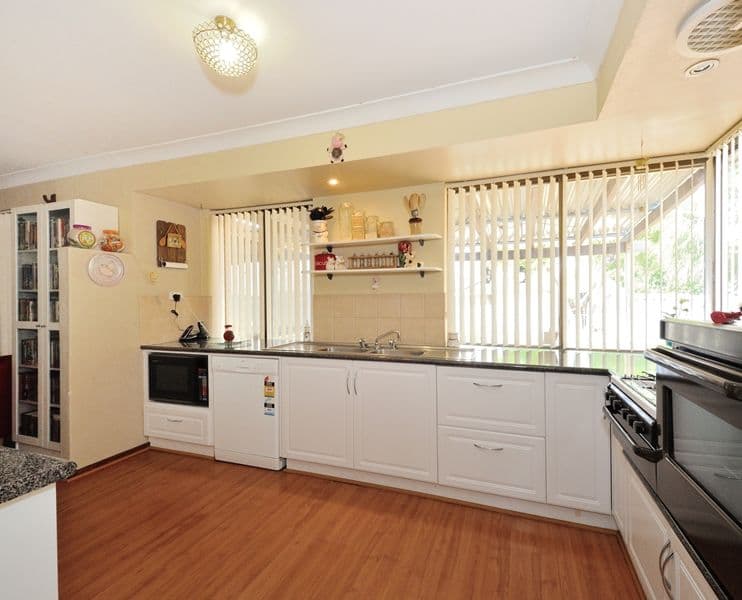 21 Hawkins Street, Rockingham WA 6168, Rockingham - Image 1