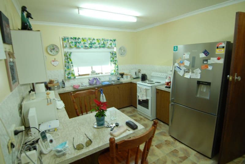 431 WHITELOCK Street, Deniliquin NSW 2710, Deniliquin - Thumbnail 3