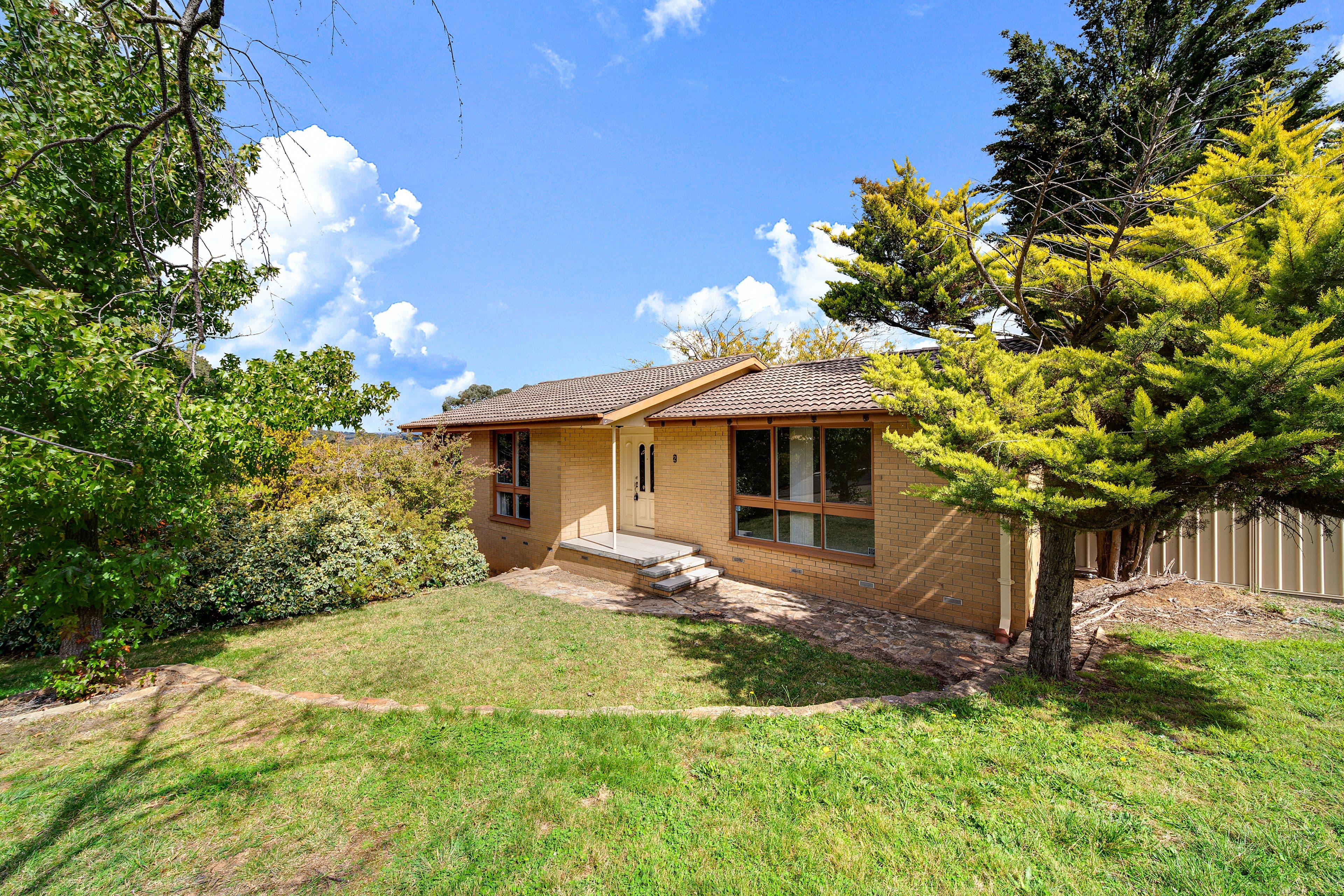 2 Lowe Court, Charnwood ACT 2615, Charnwood - Image 1