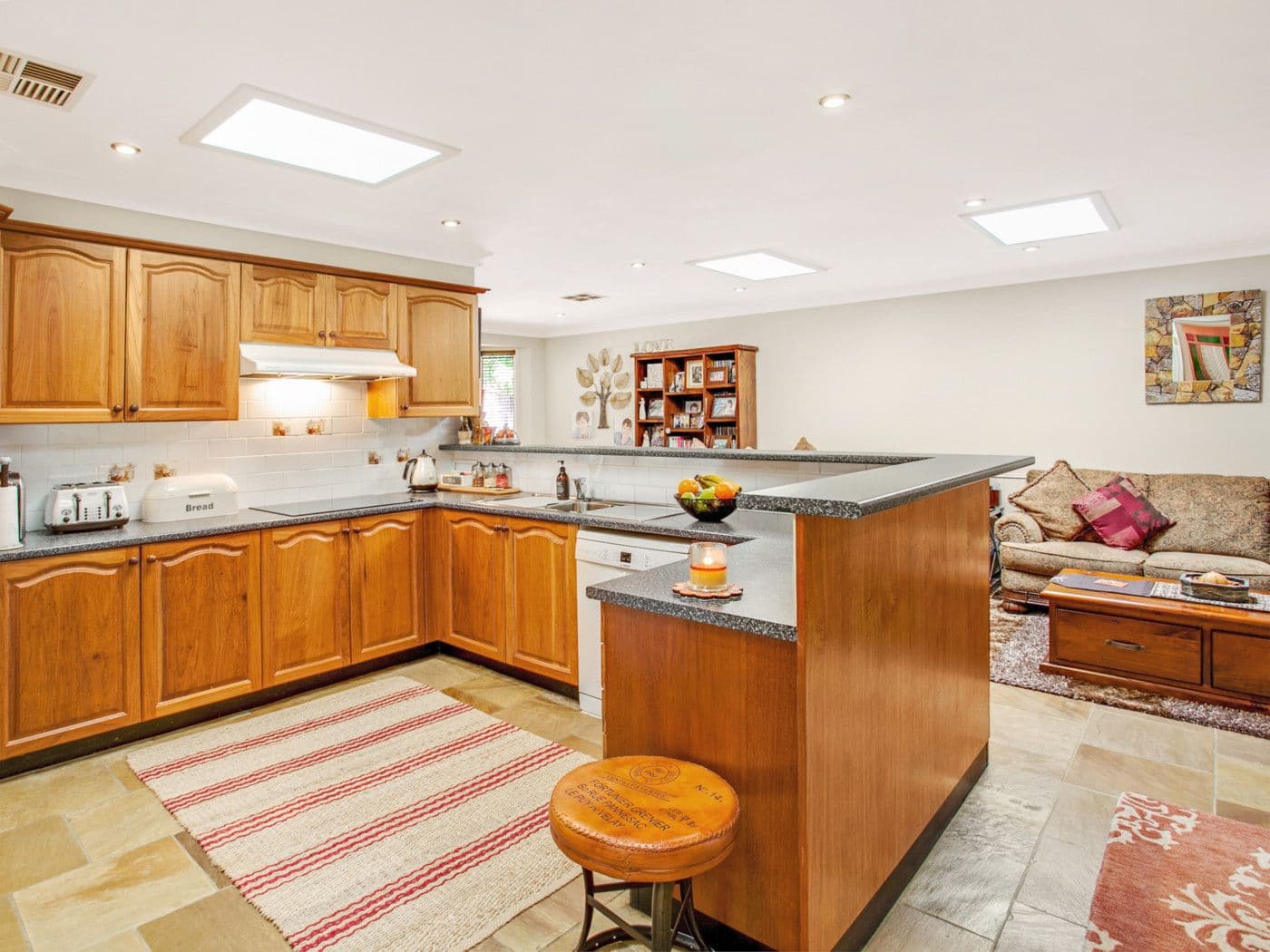30a Corinth Road, Heathcote NSW 2233, Heathcote - Thumbnail 5