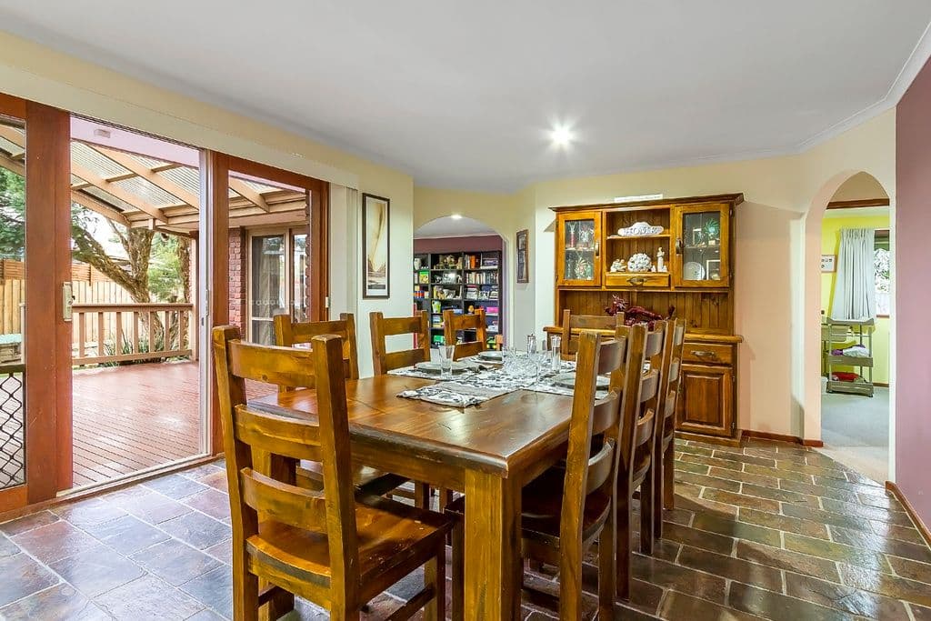 7 Banfield Court, FERNTREE GULLY VIC 3156, Ferntree Gully - Thumbnail 3