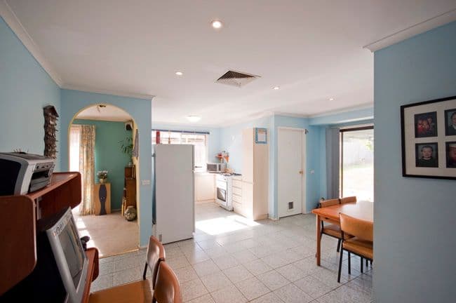 27 Bryden Drive, FERNTREE GULLY VIC 3156, Ferntree Gully - Thumbnail 4