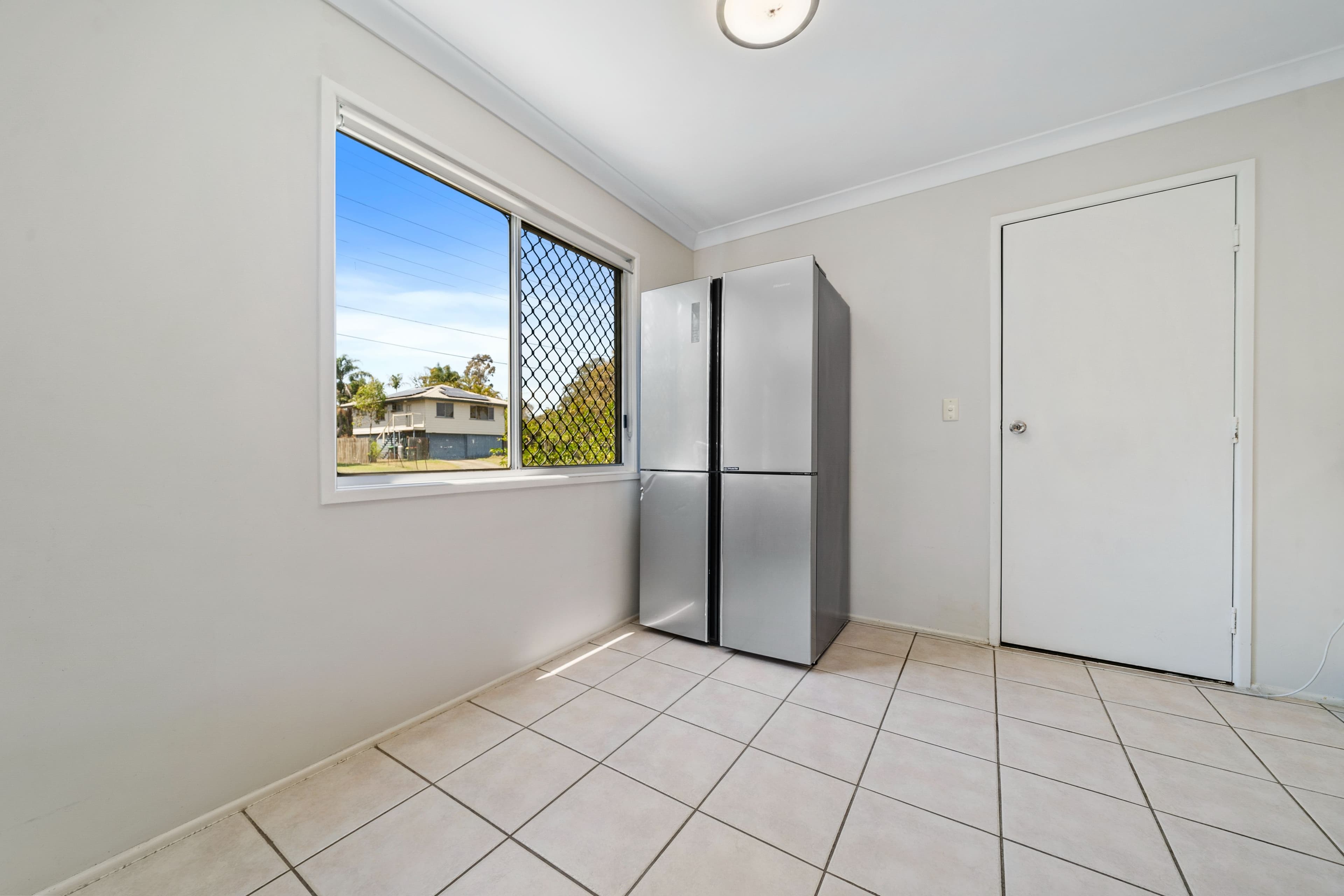 28 Hinchinbrook Avenue, Bethania QLD 4205, Bethania - Thumbnail 3